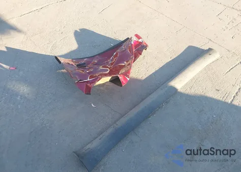 2026 Tesla Model Y Long Range Launch Series/Premium All-Wheel Drive z USA, uszkodzony, nr VIN 7SAYGDEE5TA380985